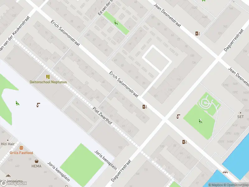 Brandweer met gepaste spoed naar de Daguerrestraat in Amsterdam