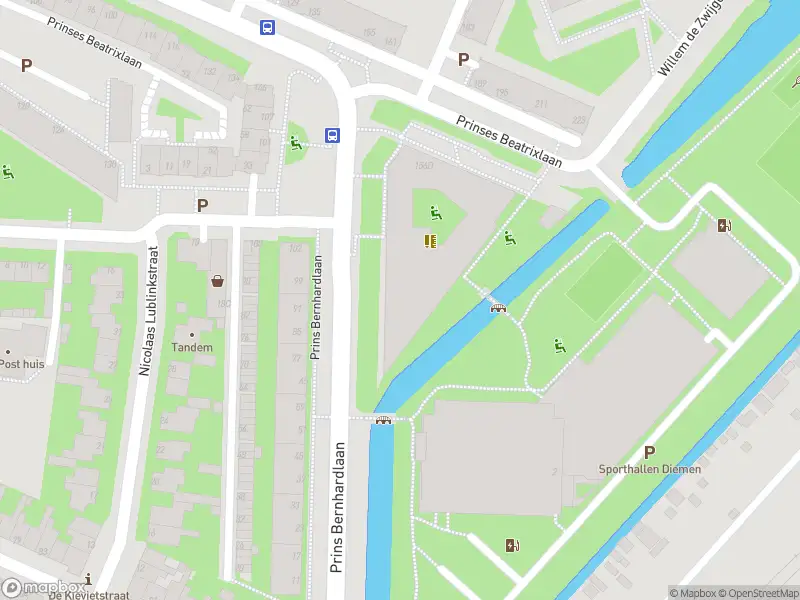 112 melding Ambulance met grote spoed naar de Prinses Irenestraat in Diemen