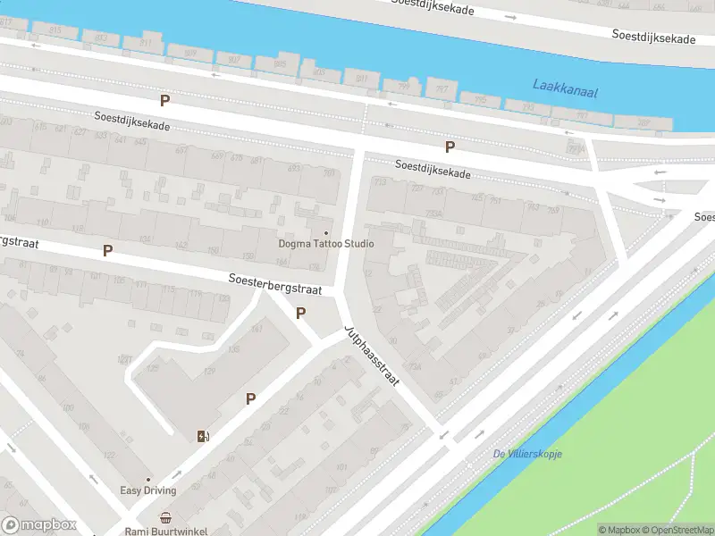 Ambulance met grote spoed naar de Jutphaasstraat in 's-Gravenhage