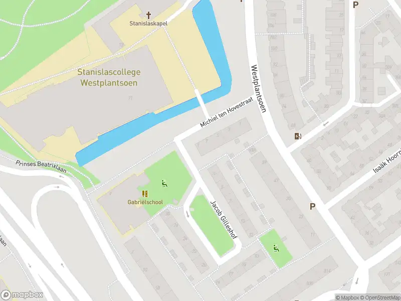 Ambulance met grote spoed naar de Jacob Gilleshof in Delft