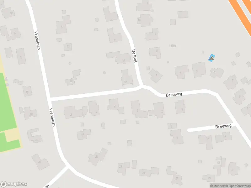 Brandweer met grote spoed naar de Breeweg in Laren vanwege afhijsen patient