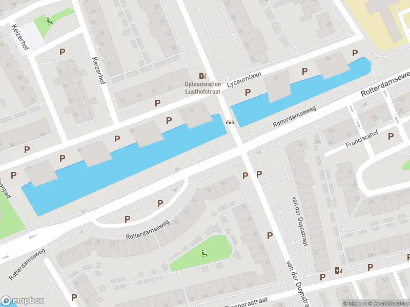 Brandweer met grote spoed naar de Van der Duynstraat in Vlaardingen vanwege reanimatie