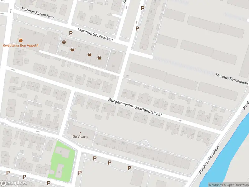 Ambulance met grote spoed naar de Burgemeester Gaarlandtstraat in Gorinchem