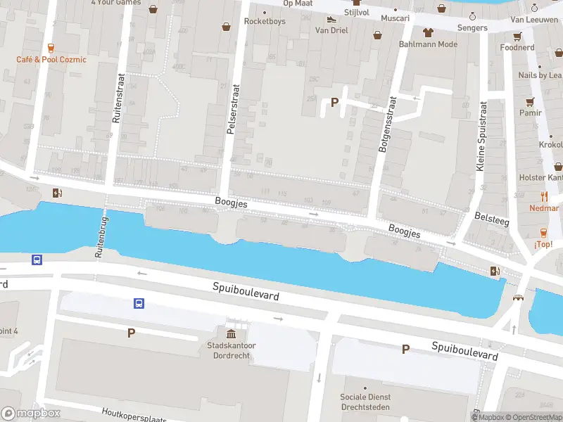 Ambulance met gepaste spoed naar de Boogjes in Dordrecht