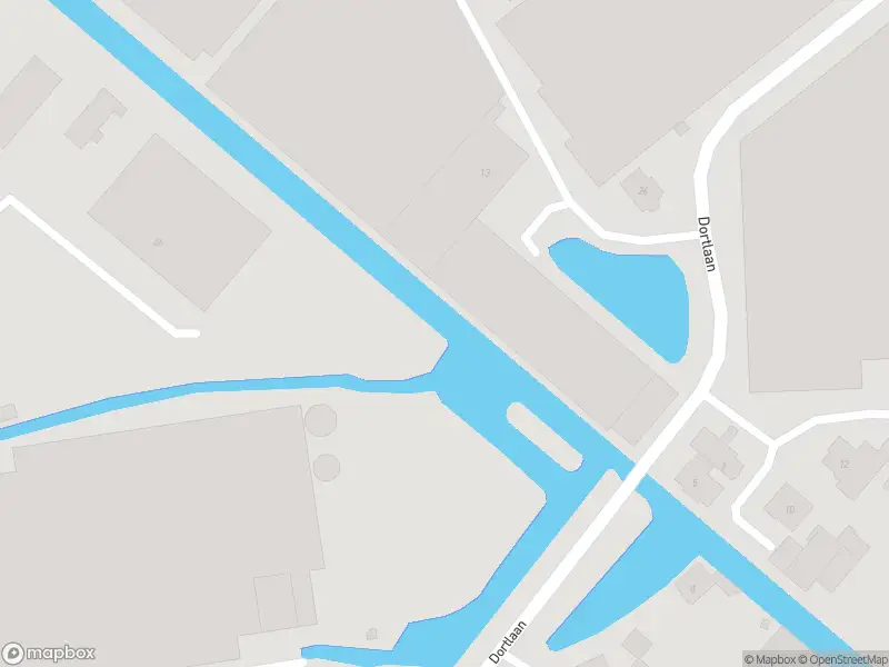 Ambulance met grote spoed naar de Dortlaan in Naaldwijk