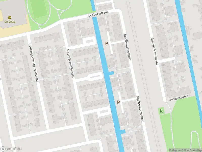 Ambulance met gepaste spoed naar de Herman Gorterstraat in Leiden