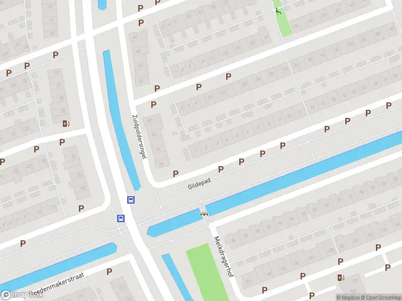 Ambulance met gepaste spoed naar de Hoefsmidstraat in Delfgauw