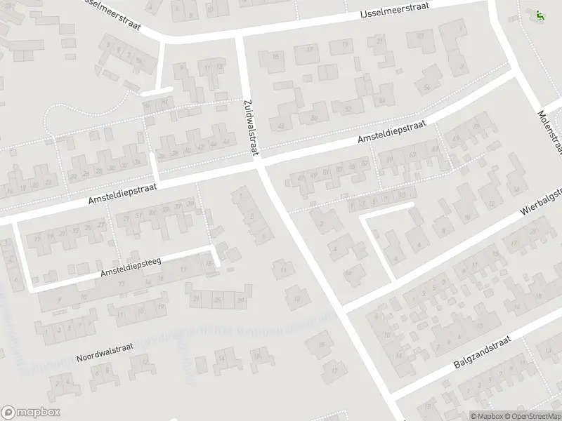 Ambulance met gepaste spoed naar de Zuidwalstraat in Den Oever