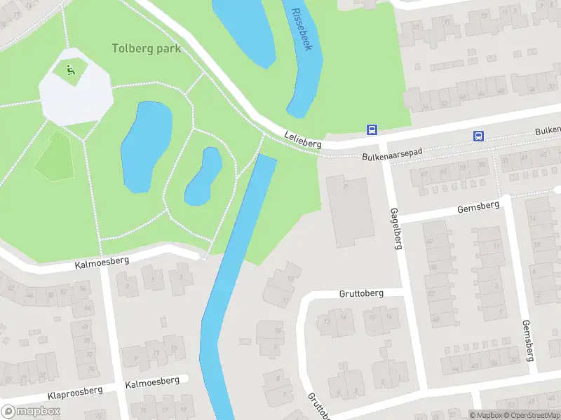 Brandweer met grote spoed naar de Jagersberg in Roosendaal vanwege voertuigbrand