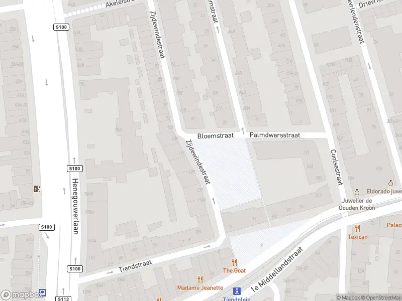 Ambulance met grote spoed naar de Zijdewindestraat in Rotterdam