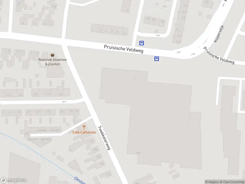 Brandweer met grote spoed naar de Berfloweg in Hengelo vanwege gebouwbrand