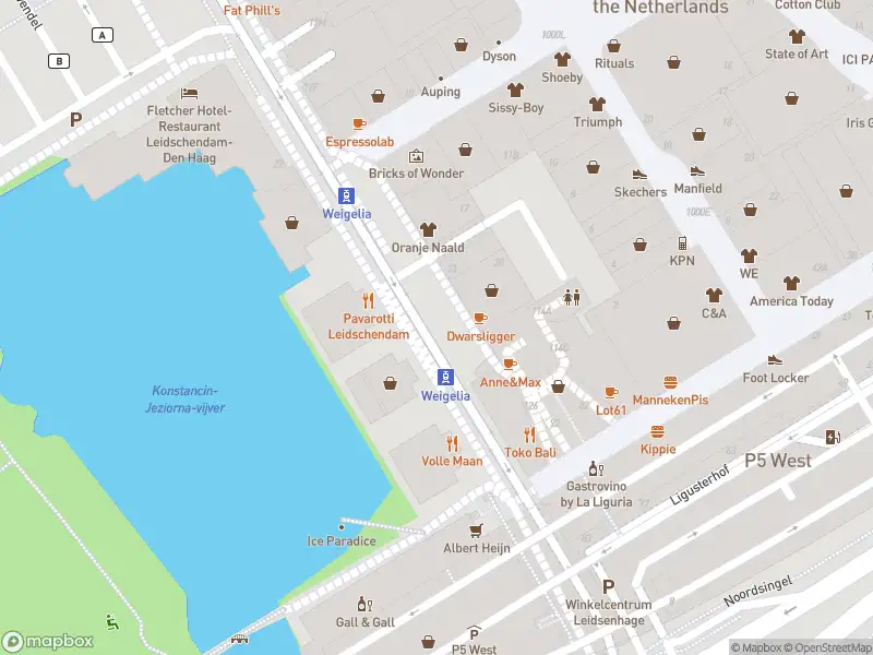 Ambulance met grote spoed naar de Weigelia in Leidschendam