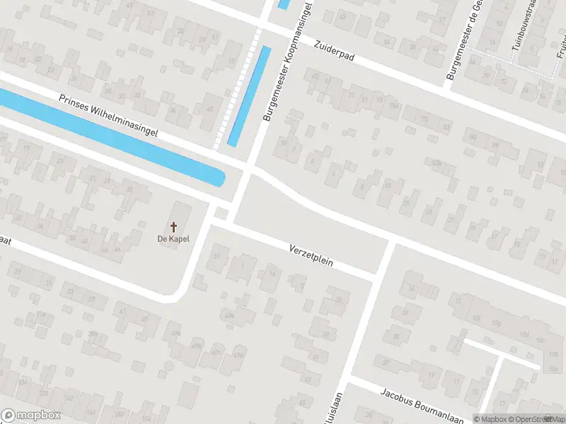 Ambulance met gepaste spoed naar de Verzetplein in Zuidoostbeemster