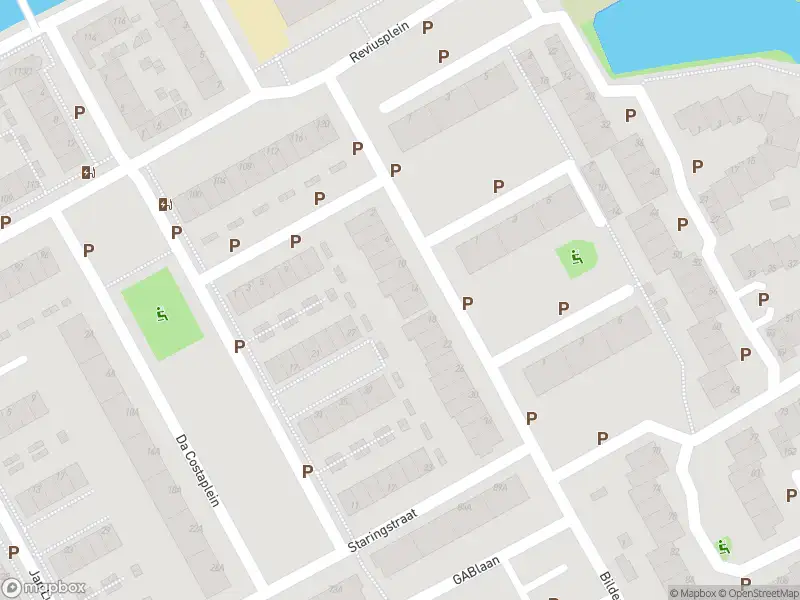 Ambulance met grote spoed naar de Bilderdijklaan in Maassluis