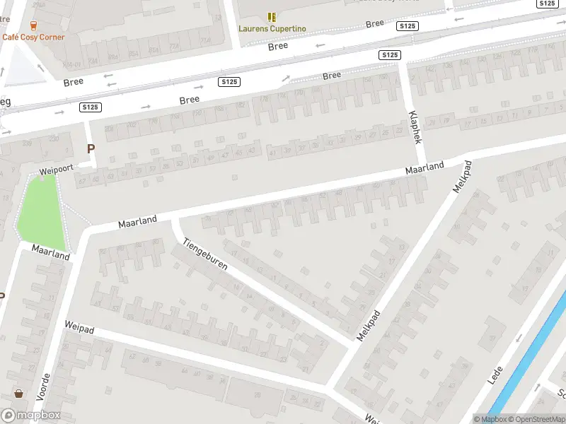 Ambulance met grote spoed naar de Maarland in Rotterdam