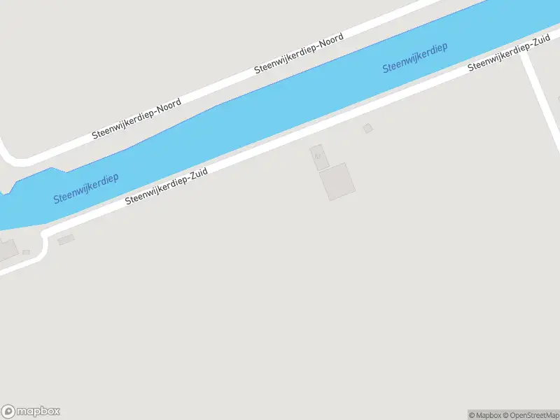 Brandweer met grote spoed naar de Beulakerweg in Giethoorn vanwege afhijsen patient