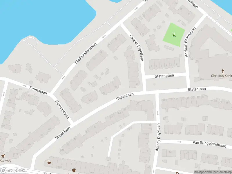 Ambulance met gepaste spoed naar de Statenlaan in Rotterdam