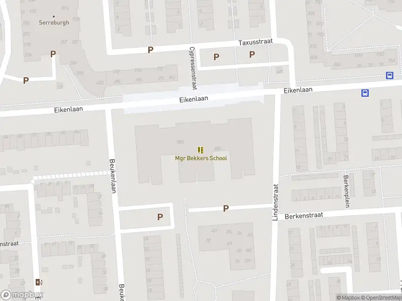 Ambulance met gepaste spoed naar de Eikenlaan in Spijkenisse