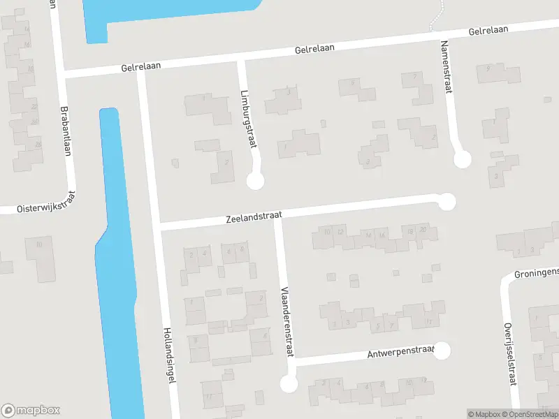 Brandweer met grote spoed naar de Zeelandstraat in Waalwijk vanwege afhijsen patient