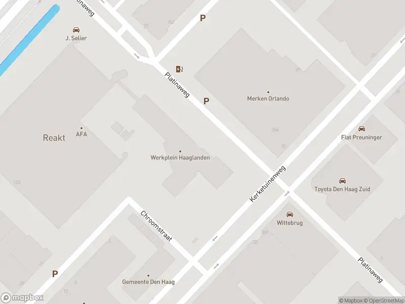 Ambulance met grote spoed naar de Platinaweg in 's-Gravenhage