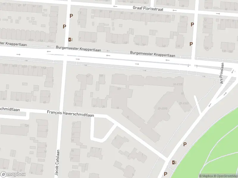 Ambulance met grote spoed naar de Burgemeester Knappertlaan in Schiedam