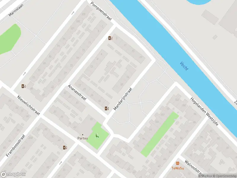 Brandweer met gepaste spoed naar de Mandarijnstraat in Utrecht vanwege afhijsen patient