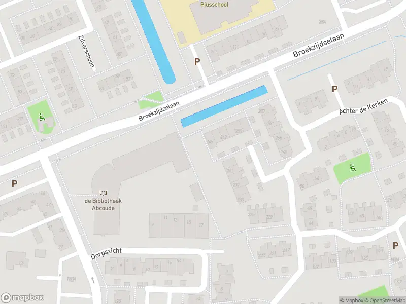 Ambulance met grote spoed naar de Kerkgaarde in Abcoude