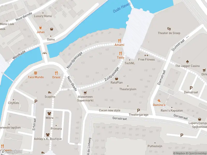 Ambulance met gepaste spoed naar de Zuidpassage in Spijkenisse