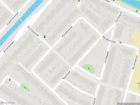 Ambulance met gepaste spoed naar de Marokkostraat in Alphen aan den Rijn