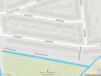 Ambulance met gepaste spoed naar de Julianalaan in Vlaardingen