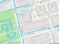 Ambulance met grote spoed naar de Kievietstraat in Delft