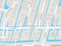 Ambulance met gepaste spoed naar de 's-Gravenweg in Rotterdam