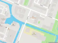 Ambulance met grote spoed naar de Landtong in Amstelveen