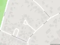 Brandweer met grote spoed naar de Schuurkerkplein in Heeswijk-Dinther vanwege gebouwbrand