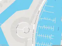 Ambulance met grote spoed naar de Burgemeester van der Jagtkade in Hellevoetsluis