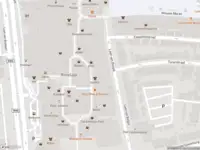 Brandweer en politie met grote spoed naar de Nieuwe Markt in Roosendaal vanwege waarnemen gaslucht