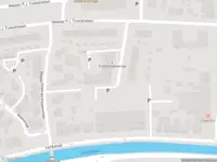 Politie met grote spoed naar de Mr. S. van Houtenstraat in Assen vanwege ongeval met letsel