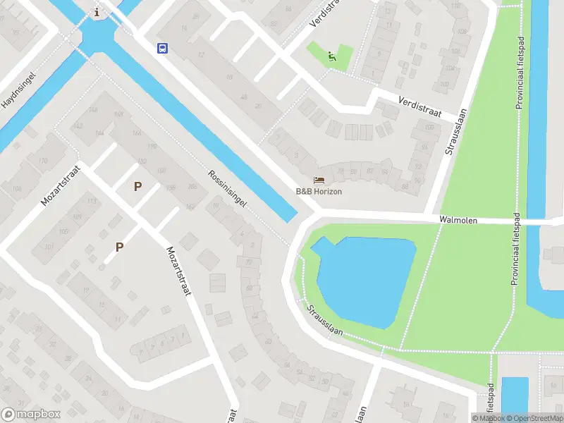 Ambulance met gepaste spoed naar de Rossinisingel in Barendrecht