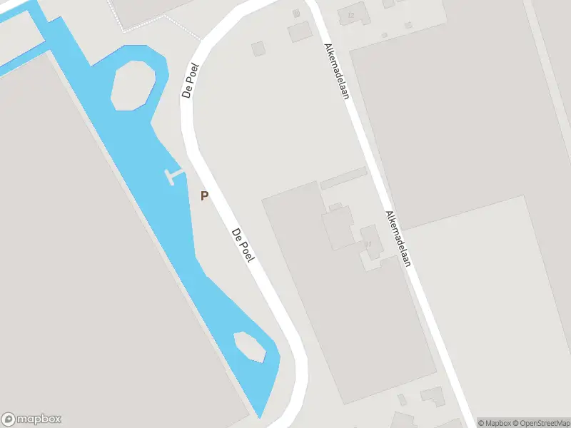 Ambulance met grote spoed naar de De Poel in Monster