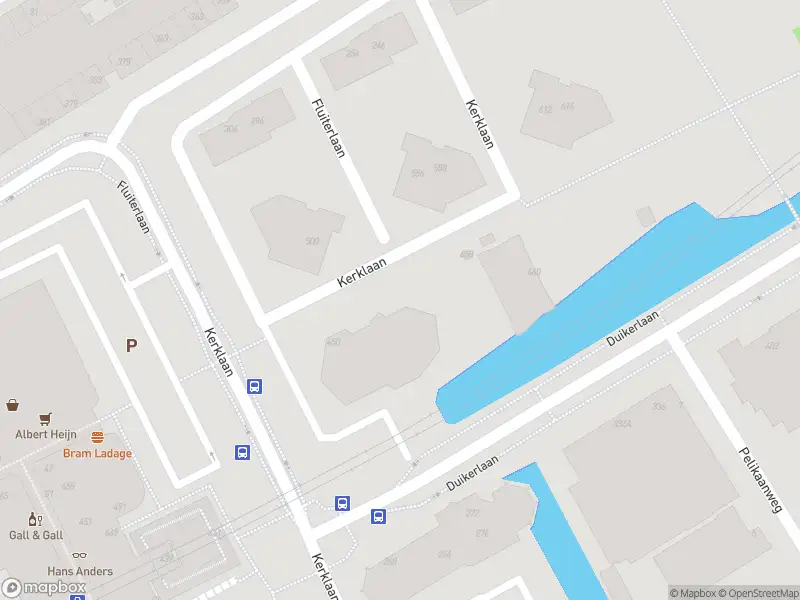 Ambulance met gepaste spoed naar de Kerklaan in Capelle aan den IJssel