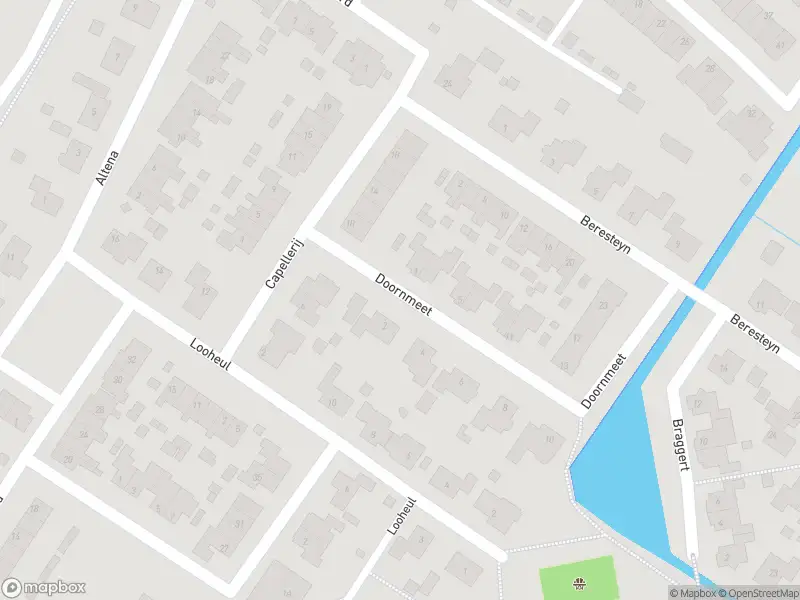 Ambulance met grote spoed naar de Doornmeet in Goedereede