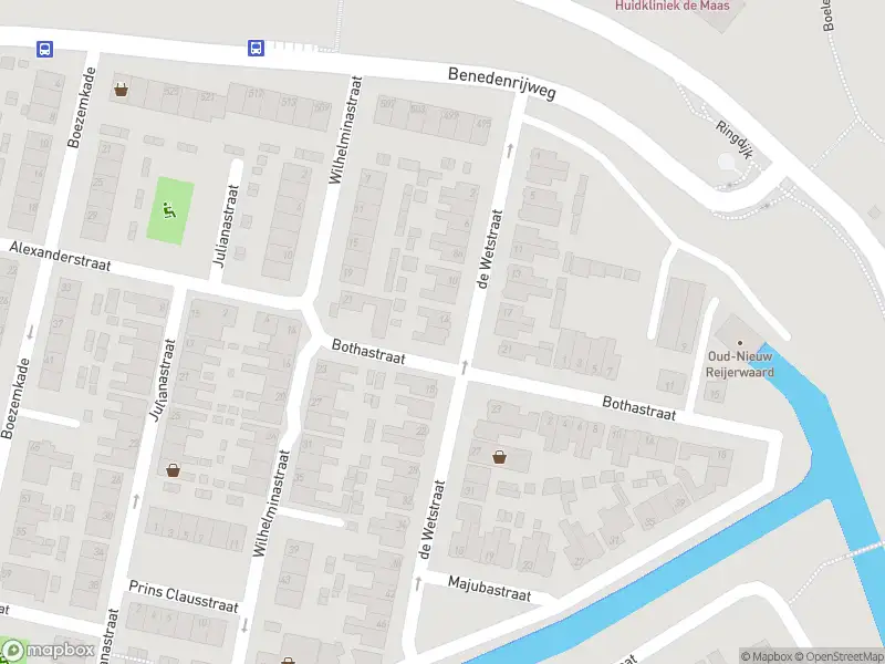 Ambulance met gepaste spoed naar de De Wetstraat in Ridderkerk