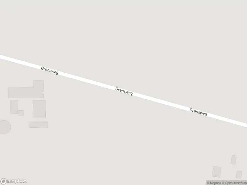 Brandweer met grote spoed naar de Grensweg in Lemelerveld vanwege gebouwbrand