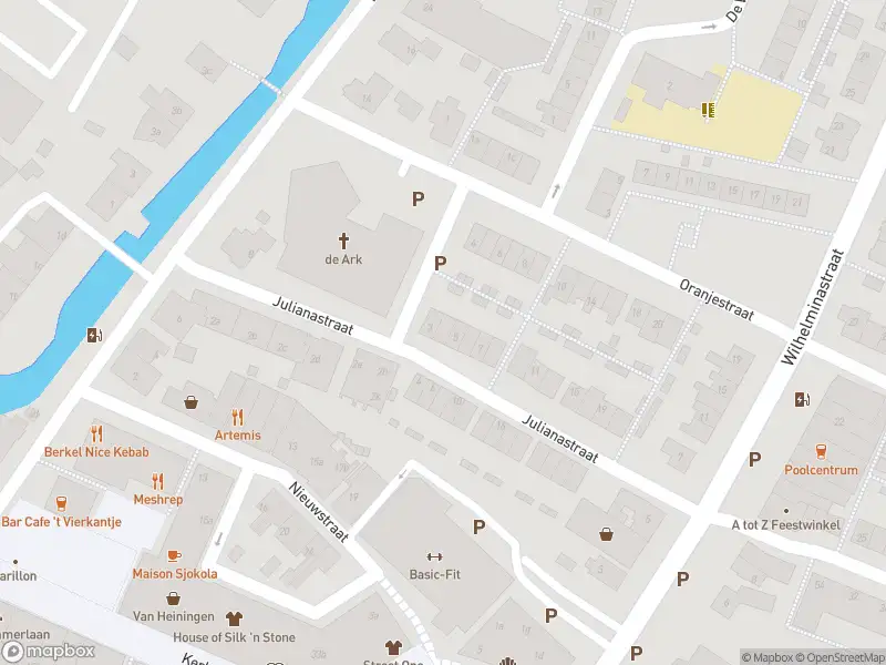 Ambulance met grote spoed naar de Julianastraat in Berkel en Rodenrijs