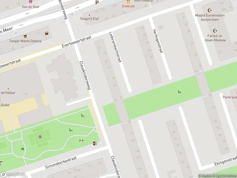 Ambulance met grote spoed naar de Baden Powellweg in Amsterdam