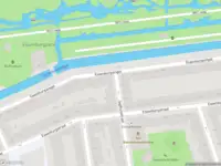 Ambulance met gepaste spoed naar de Jagthuisstraat in Rotterdam