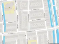 Ambulance met gepaste spoed naar de Rietvinkpolderstraat in Gouda