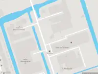 Brandweer met gepaste spoed naar de Polderweg-oost in Molenaarsgraaf vanwege een liftopsluiting