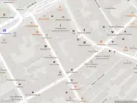 Ambulance met gepaste spoed naar de Paviljoensgracht in 's-Gravenhage