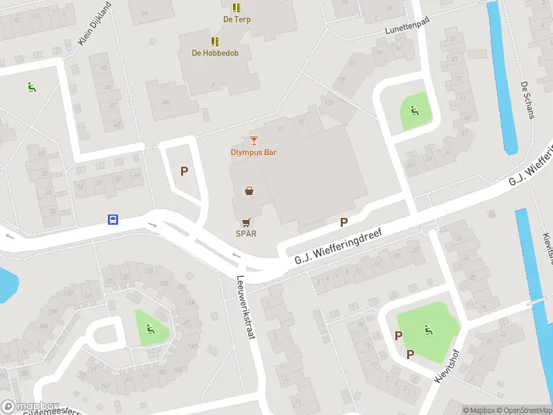 Ambulance met grote spoed naar de Blauwschildershof in Weesp